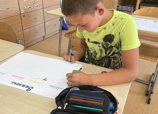 Grafika 2: Wakacje za nami – czas na kontynuację językowej przygody!