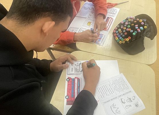 Grafika 2: Co słychać na zajęciach z języka angielskiego?