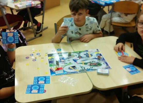 Grafika 11: Program Grantowy "Drogowskaz" - gry edukacyjne dla naszej szkoły.