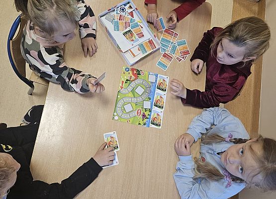 Grafika 4: Program Grantowy "Drogowskaz" - gry edukacyjne dla naszej szkoły.