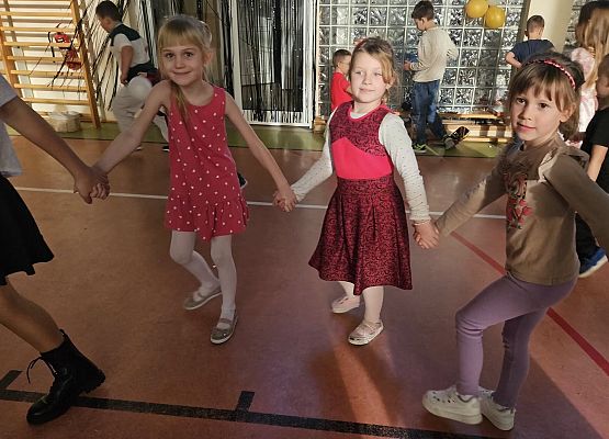 Grafika 4: Andrzejki w naszej szkole