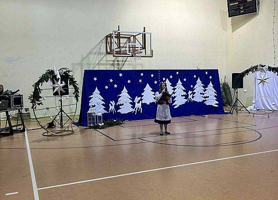 Grafika 9: Kiermasz świąteczny