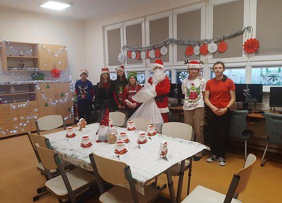 Grafika 5: Konkurs na najładniej wystrojoną klasę