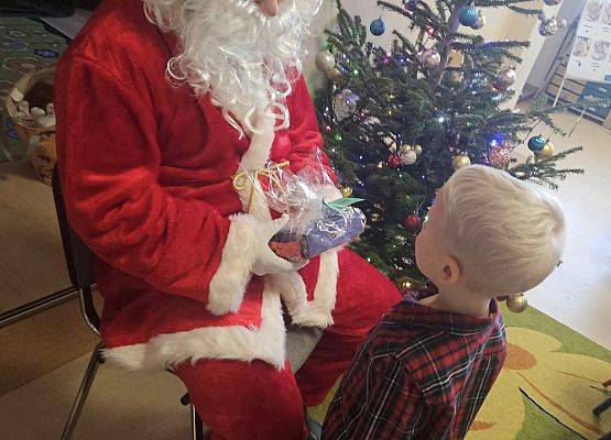 Grafika 7: Wigilia w klasach młodszych i oddziale przedszkolnym