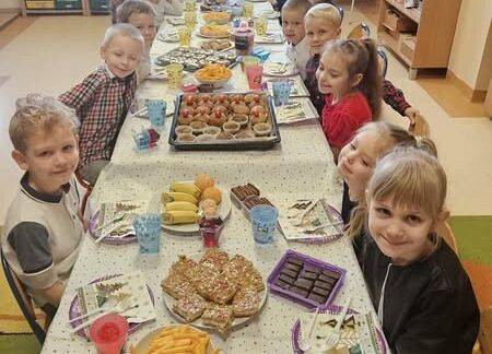 Grafika 1: Wigilia w klasach młodszych i oddziale przedszkolnym