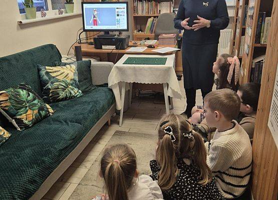 Grafika 14: Pasowanie na czytelnika