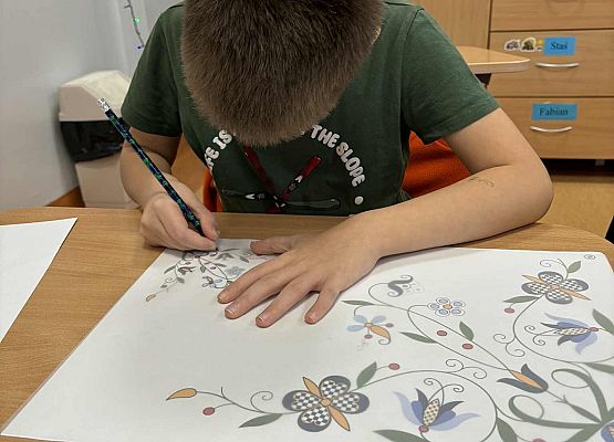 Grafika 16: Zajęcia z kalką kreślarską