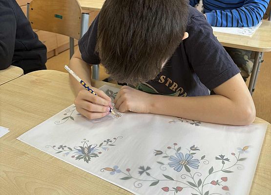 Grafika 37: Zajęcia z kalką kreślarską