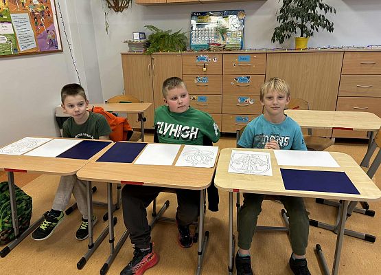 Grafika 22: Zajęcia z kalką kreślarską