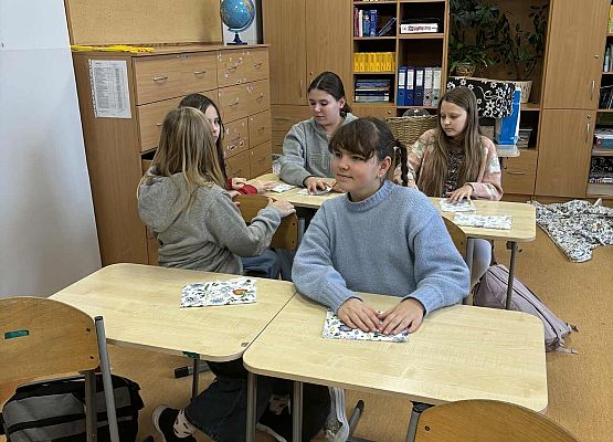 Grafika 5: Nowa strona (159)