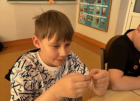 Grafika 9: Nowa strona (159)