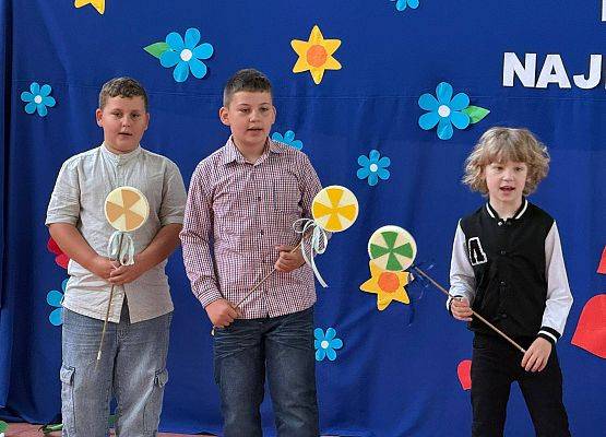 Grafika 7: Mama i Tata to najpiękniejsze słowa świata