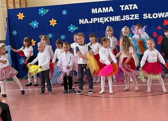 Grafika 11: Mama i Tata to najpiękniejsze słowa świata