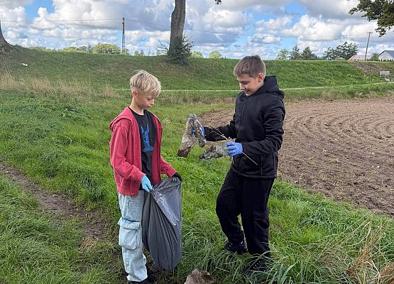 Grafika 1: Sprzątanie Świata w naszej szkole! 