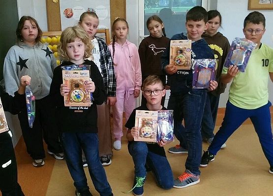 Grafika 8: Dzień chłopaka