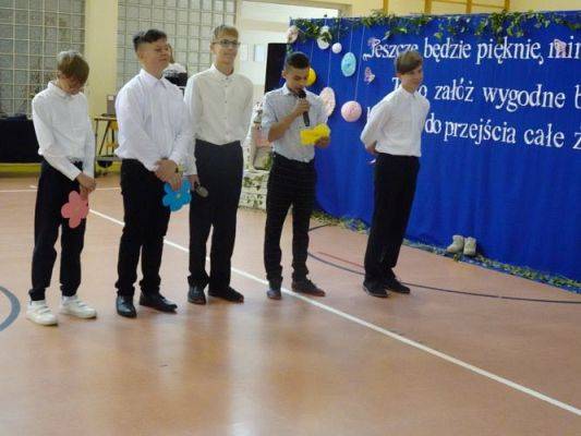 Grafika #24: Uroczyste zakończenie roku szkolnego 2022/2023