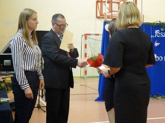 Grafika #62: Uroczyste zakończenie roku szkolnego 2022/2023