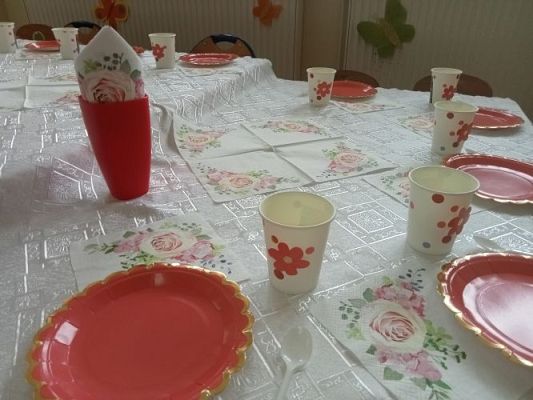 Grafika #1: Czas do szkoły!