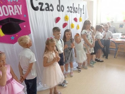 Grafika #21: Czas do szkoły!