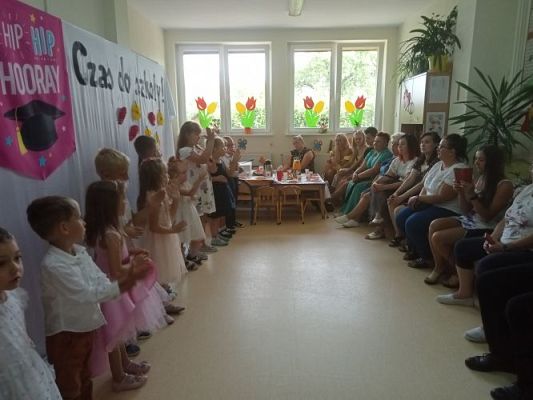 Grafika #34: Czas do szkoły!