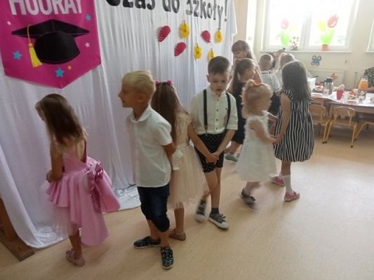 Grafika #40: Czas do szkoły!