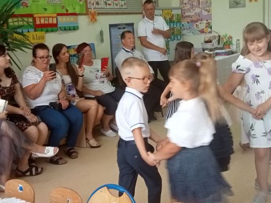 Grafika #51: Czas do szkoły!