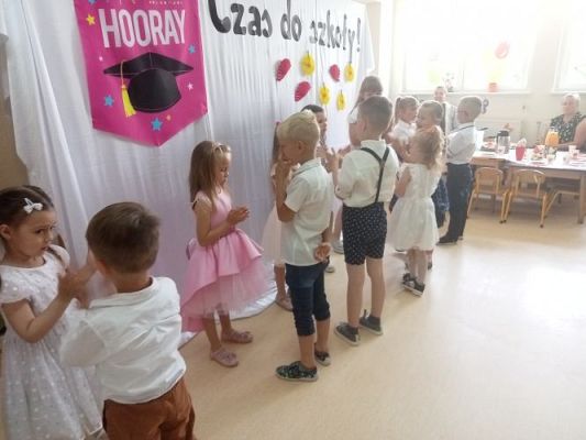 Grafika #52: Czas do szkoły!