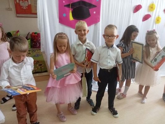 Grafika #75: Czas do szkoły!