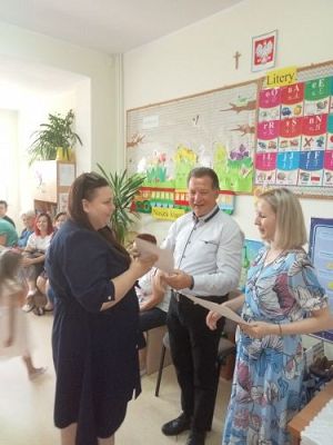 Grafika #79: Czas do szkoły!