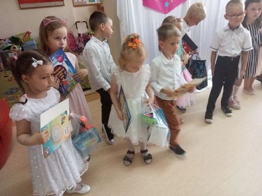 Grafika #87: Czas do szkoły!