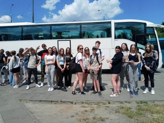 Grafika #59: Wycieczka do Warszawy klas VIII gminy Wicko