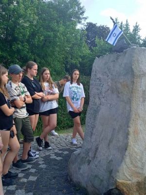 Grafika #64: Wycieczka do Warszawy klas VIII gminy Wicko