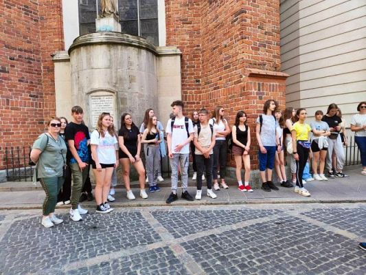 Grafika #68: Wycieczka do Warszawy klas VIII gminy Wicko