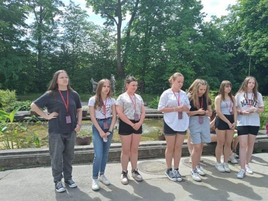 Grafika #75: Wycieczka do Warszawy klas VIII gminy Wicko