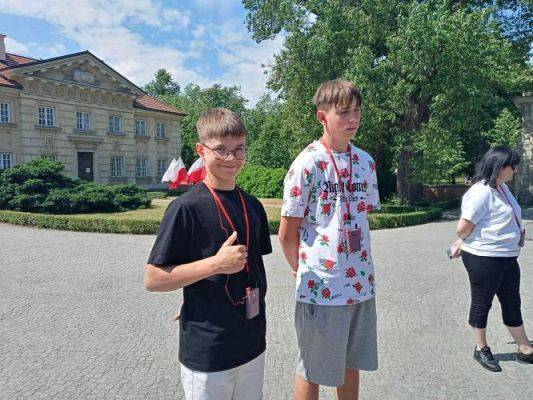 Grafika #86: Wycieczka do Warszawy klas VIII gminy Wicko