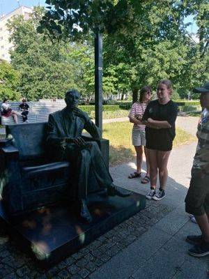 Grafika #89: Wycieczka do Warszawy klas VIII gminy Wicko