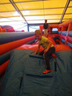 Grafika #8: Wycieczka do Funlandii