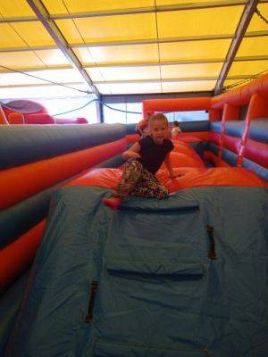 Grafika #9: Wycieczka do Funlandii