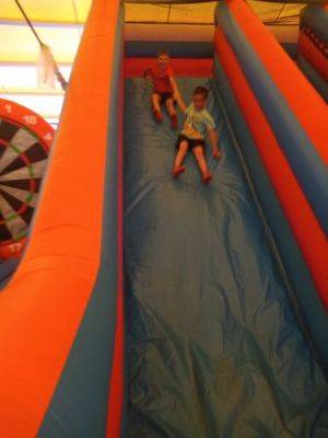 Grafika #17: Wycieczka do Funlandii