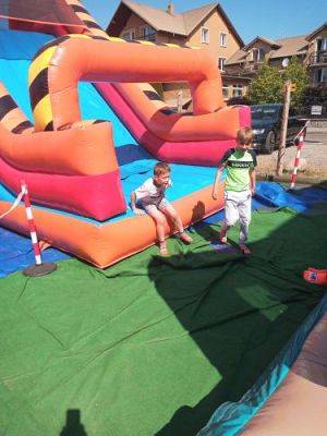 Grafika #35: Wycieczka do Funlandii