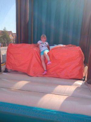 Grafika #38: Wycieczka do Funlandii