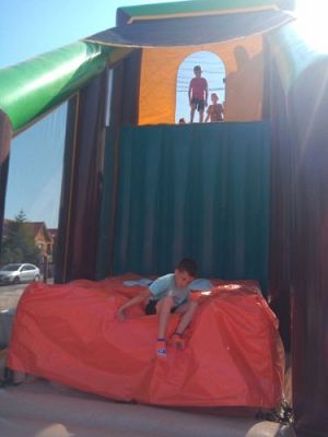 Grafika #39: Wycieczka do Funlandii