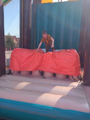 Grafika #40: Wycieczka do Funlandii