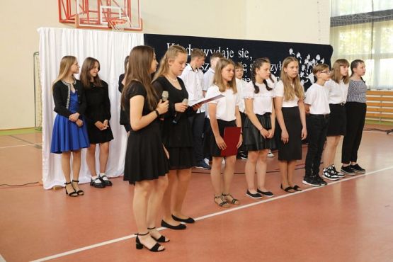 Grafika #49: "Kiedy wydaje się, że wszystko się skończyło"- koniec roku szkolnego