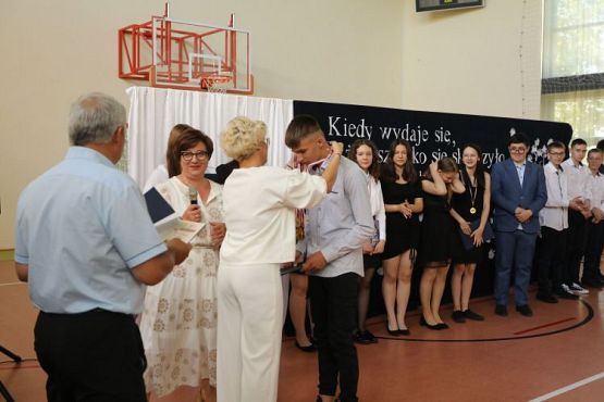 Grafika #62: "Kiedy wydaje się, że wszystko się skończyło"- koniec roku szkolnego