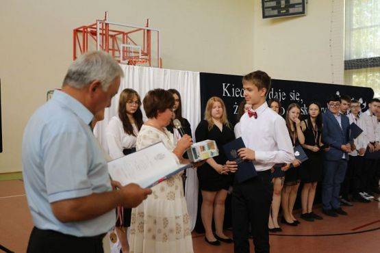 Grafika #69: "Kiedy wydaje się, że wszystko się skończyło"- koniec roku szkolnego