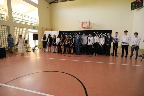 Grafika #71: "Kiedy wydaje się, że wszystko się skończyło"- koniec roku szkolnego