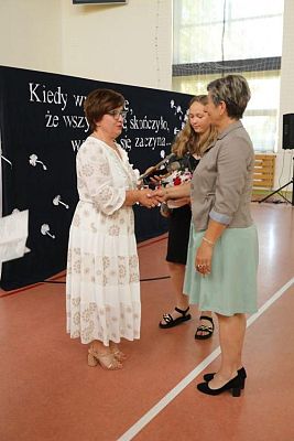 Grafika #82: "Kiedy wydaje się, że wszystko się skończyło"- koniec roku szkolnego