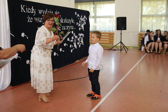 Grafika #99: "Kiedy wydaje się, że wszystko się skończyło"- koniec roku szkolnego