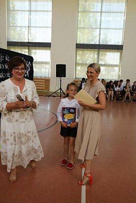 Grafika #101: "Kiedy wydaje się, że wszystko się skończyło"- koniec roku szkolnego